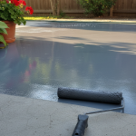 découvrez quelle peinture pour sol extérieur choisir afin de protéger et renforcer durablement votre béton contre les intempéries et l'usure.