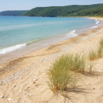 découvrez les plus belles plages de la mer noire en roumanie, entre sable fin, eaux turquoise et paysages idylliques pour des vacances inoubliables.