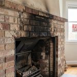 Vente d'une maison avec cheminée non conforme : quelles responsabilités pour le vendeur ?